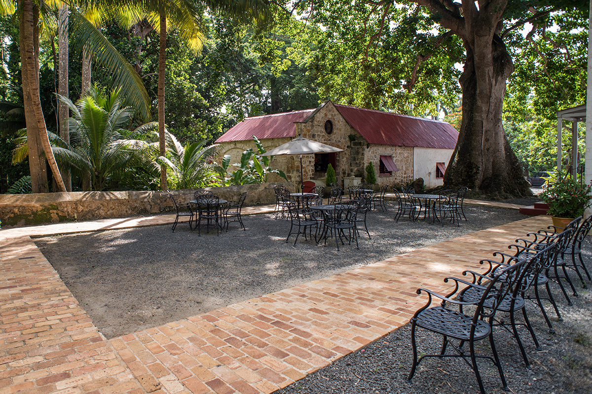 Parallax - SNA Weddings SandboxCourtyard